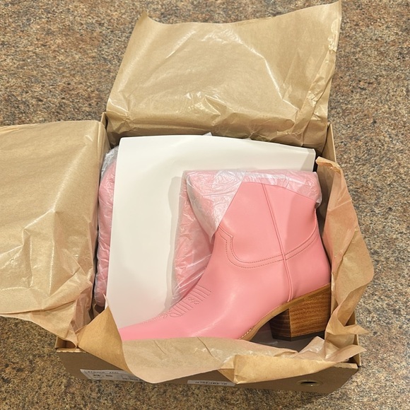 Mi.iM Adel Embroidered Western Boots Tall Pink Pull On Style Womens Size 8 1/2 - Picture 4 of 7